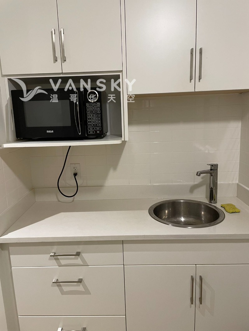 260716092548_bachelor kitchen.jpg